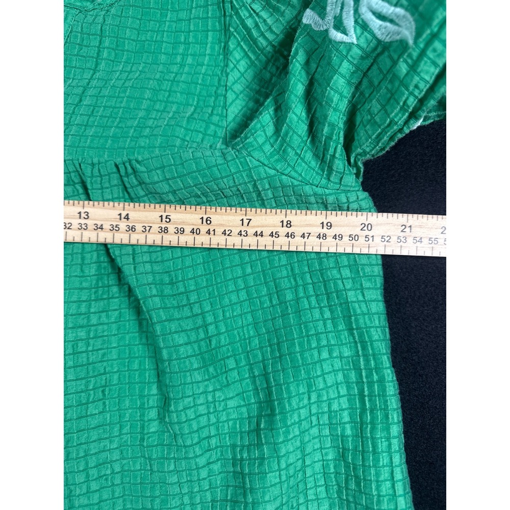 THML Green Seersucker Floral Embroidered Puff Sleeve Blouse Top Womens Large - Picture 6 of 7